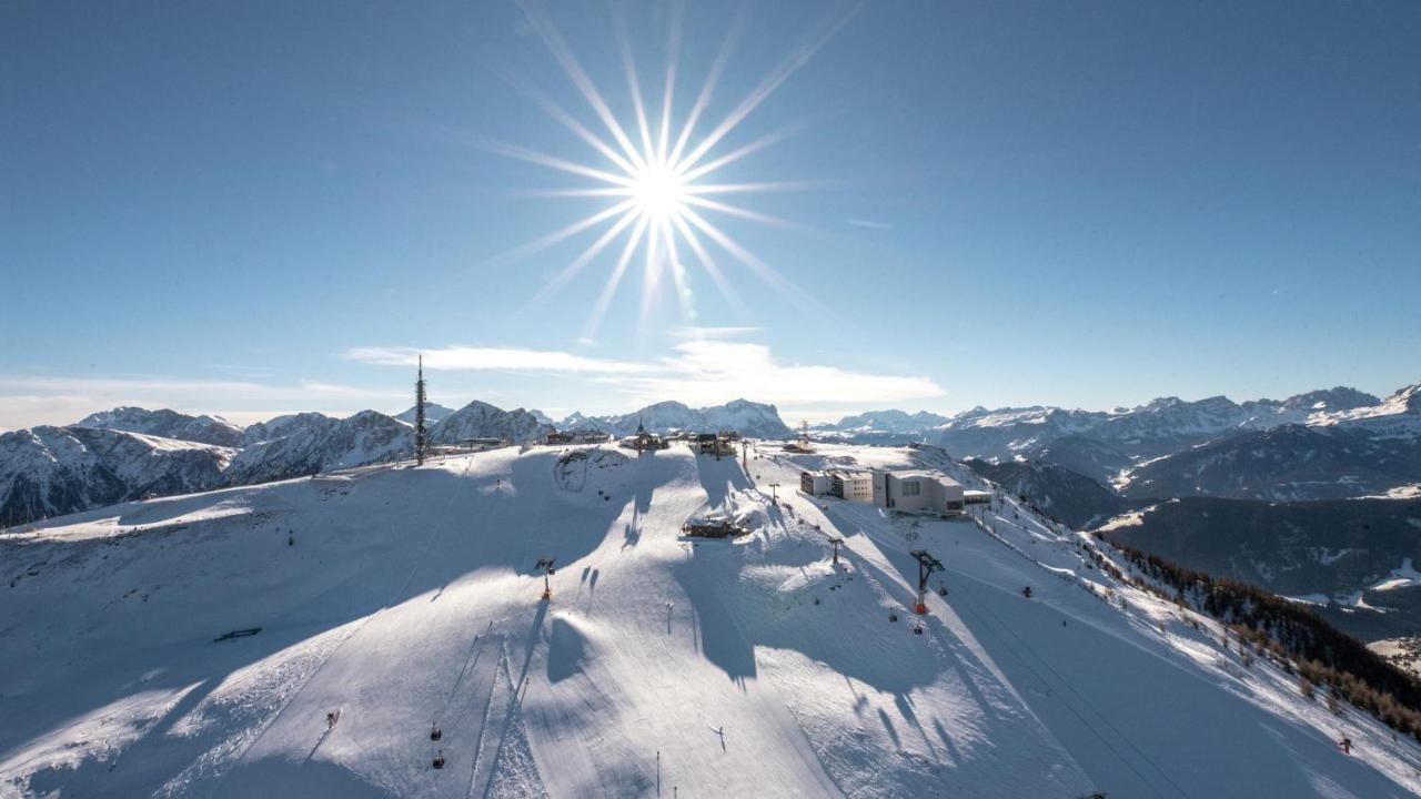 Kronplatz Mountain Lodge Brunico Bagian luar foto